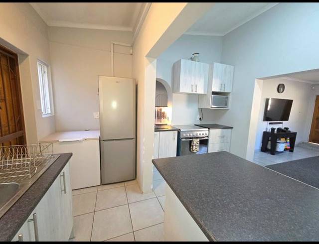 3 BEDROOM PROPERTY TO RENT IN VILLIERIA